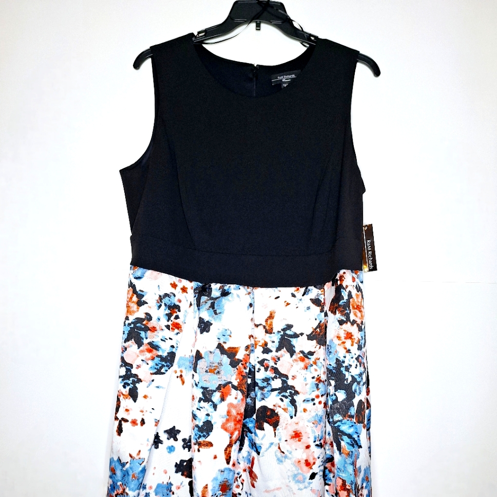 Nwt R  M Richards Brand The Maximum Floral PlusSize Formal Maxi Dress